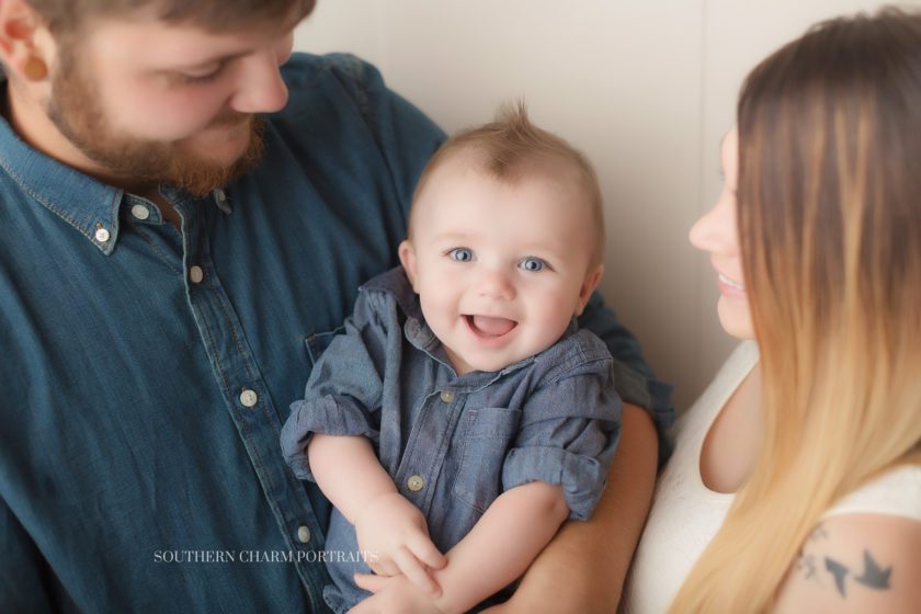 family/baby photographer in north knoxville, tn 
