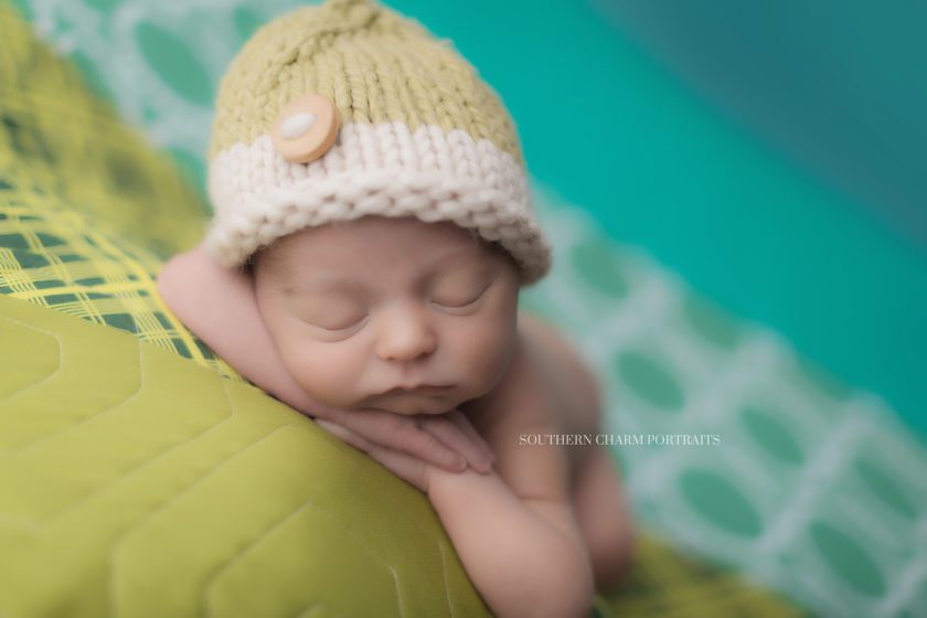photographer in north knoxville, tn for newborn 