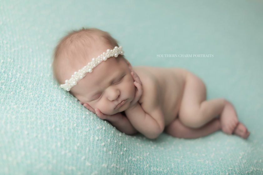 best newborn photographer east tennessee