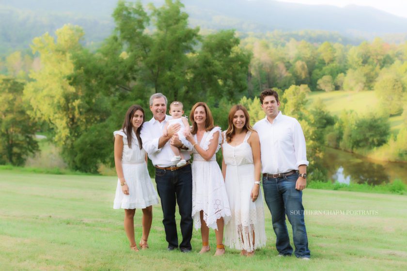 Family photographer in east tennessee