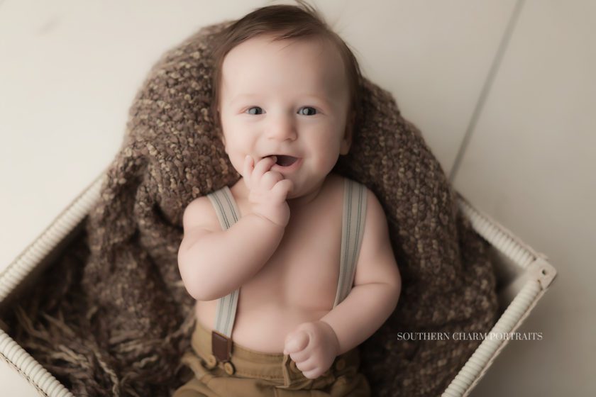 best tennessee photographer for baby 