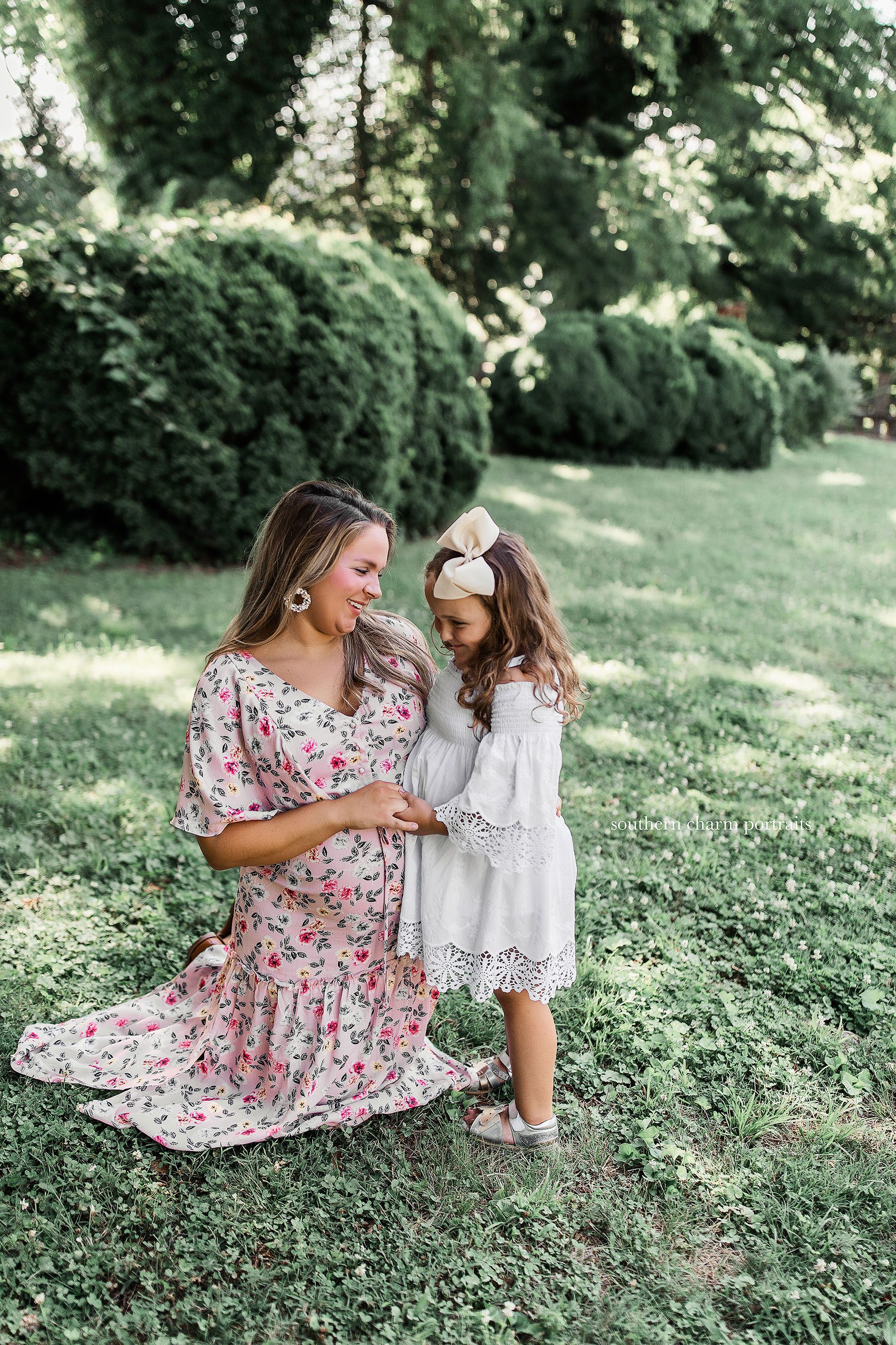 Outdoor Easter Portraits in Knoxville, TN - Spring 2019 Highlights