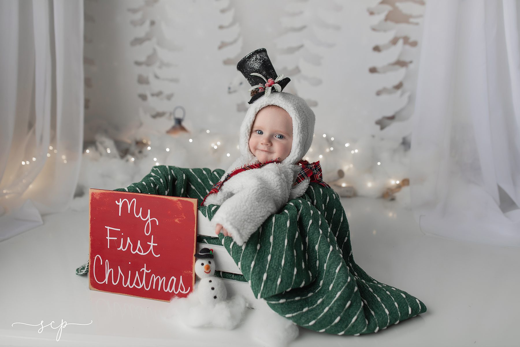 baby's 1st christmas portraits knoxville tn