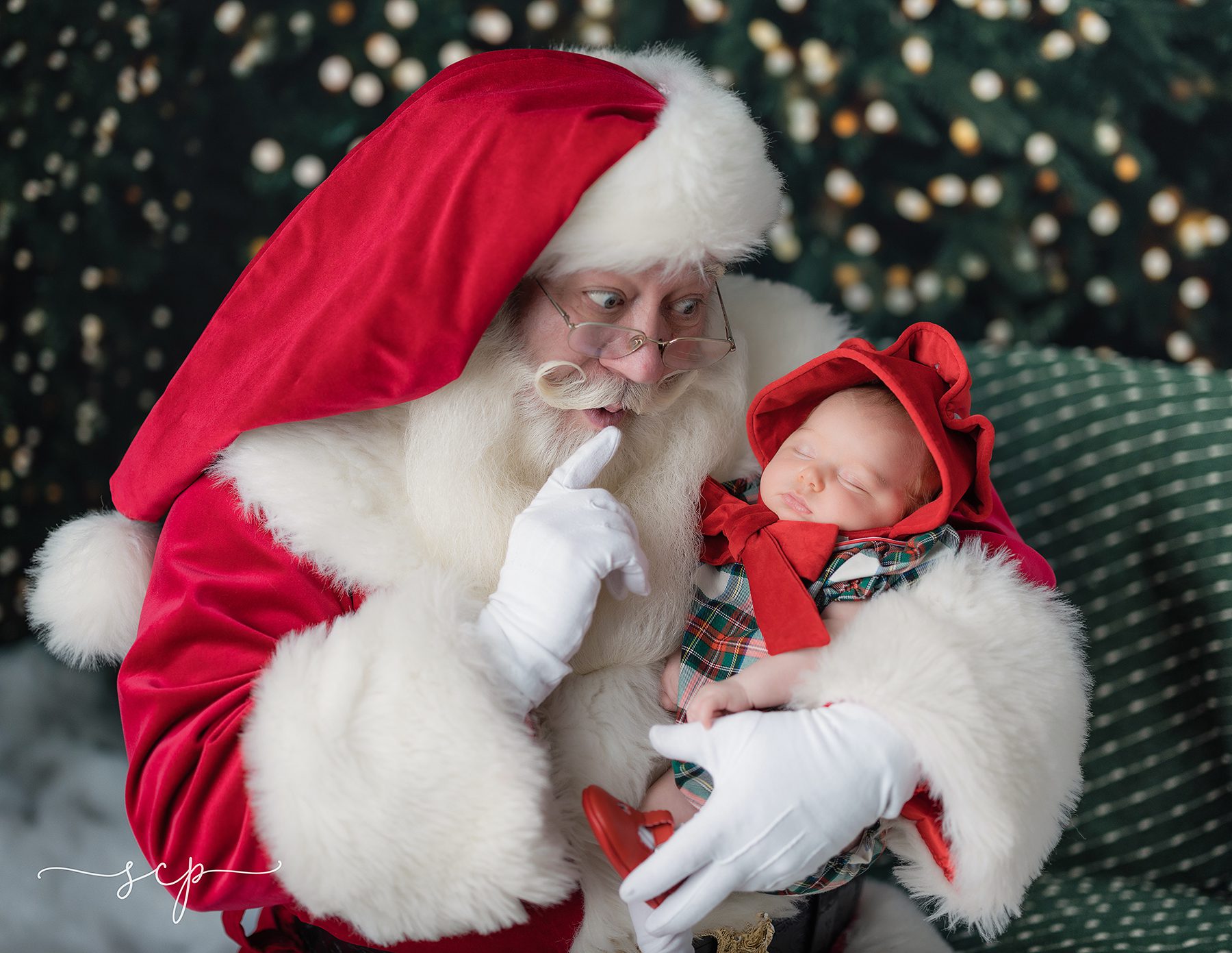 baby photographer santa